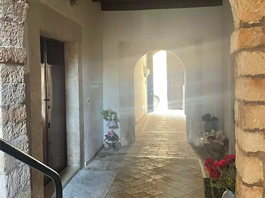 Immagine 8 di Bilocale in vendita  in Ortigia a Siracusa