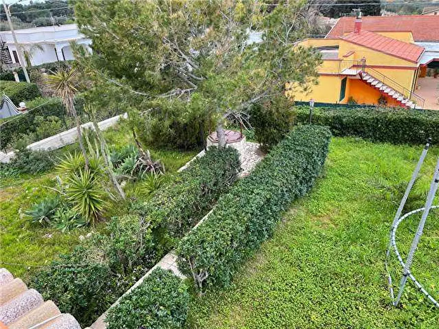 Immagine 9 di Villa in vendita  in Avola a Siracusa