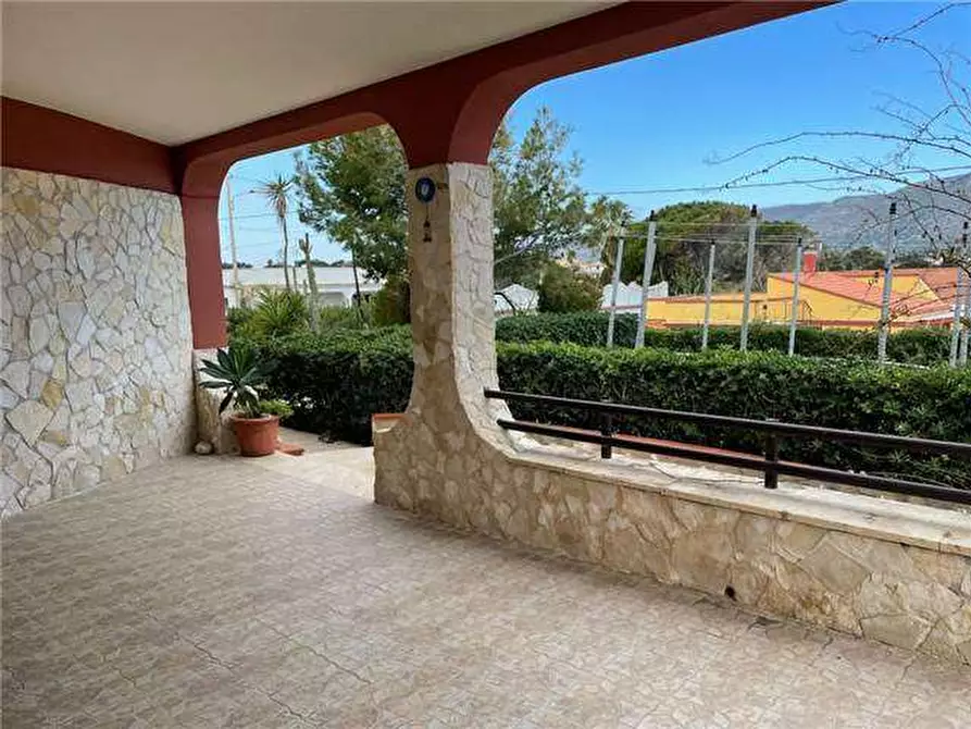 Immagine 12 di Villa in vendita  in Avola a Siracusa