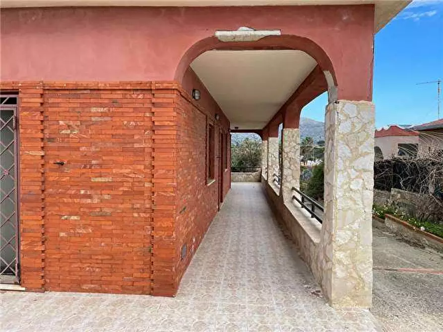 Immagine 13 di Villa in vendita  in Avola a Siracusa