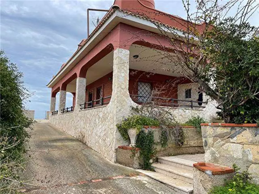 Immagine 14 di Villa in vendita  in Avola a Siracusa
