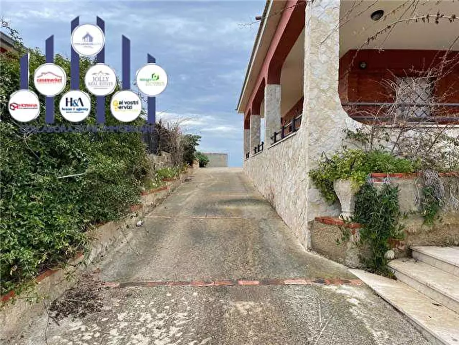 Immagine 17 di Villa in vendita  in Avola a Siracusa