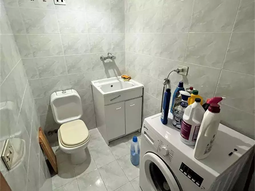 Immagine 6 di Quadrilocale in affitto  in P.ZZA  ADDA a Siracusa