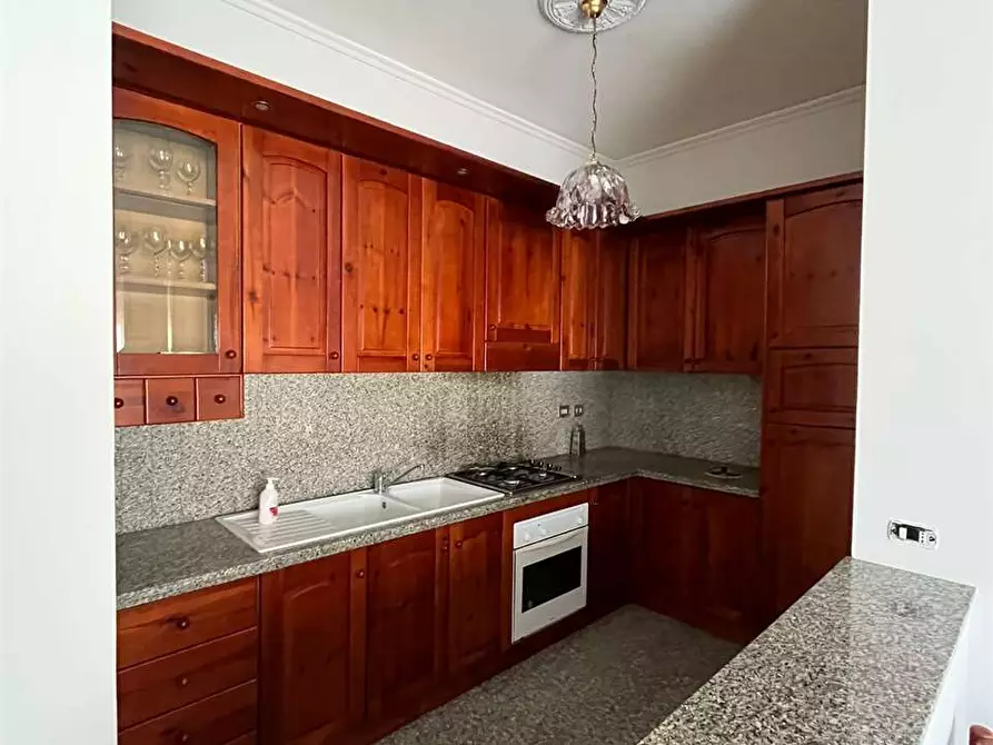 Immagine 15 di Quadrilocale in affitto  in P.ZZA  ADDA a Siracusa