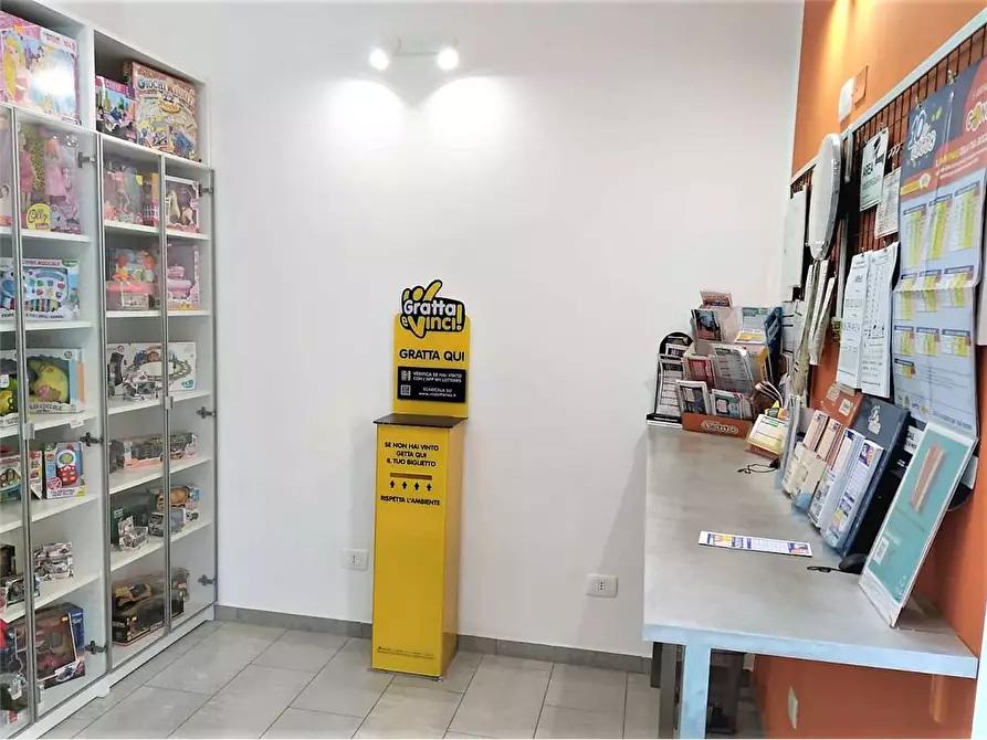 Immagine 3 di Negozio in vendita  in Balza Akradina a Siracusa