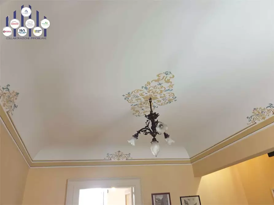 Immagine 6 di Quadrilocale in affitto  in ORTIGIA a Siracusa