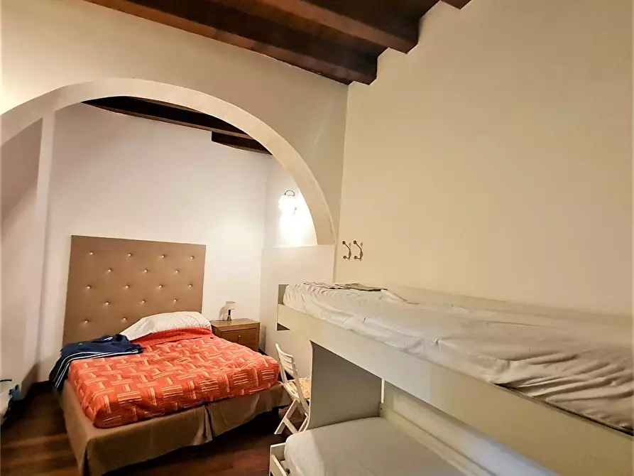 Immagine 4 di Bilocale in vendita  in vicolo bagnara a Siracusa
