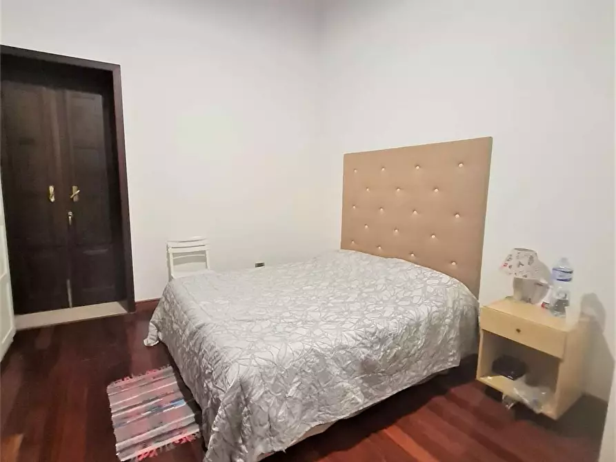 Immagine 10 di Bilocale in vendita  in vicolo bagnara a Siracusa