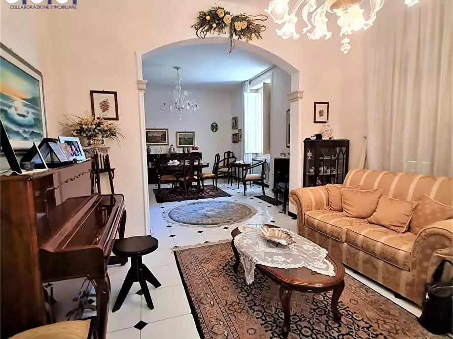 Immagine 3 di Quadrilocale in vendita  in VIALE ACRADINA a Siracusa