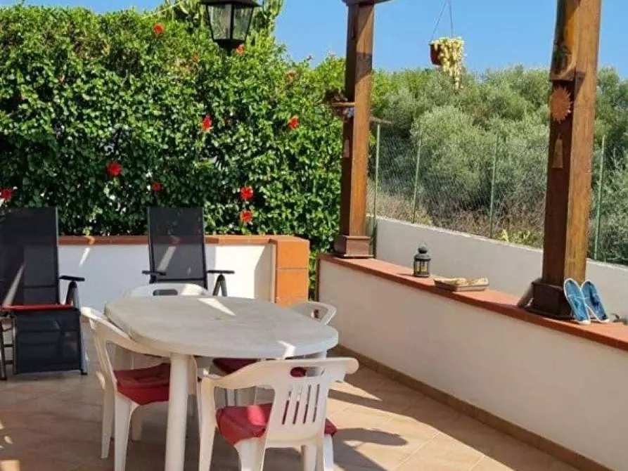 Immagine 6 di Villa in vendita  in STRADA MURRO DI PORCO a Siracusa