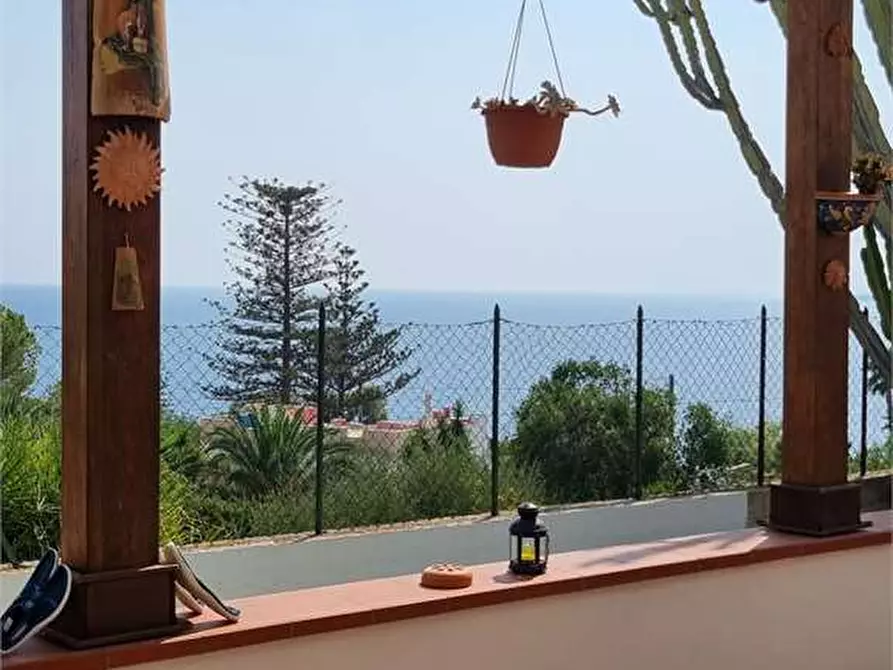 Immagine 8 di Villa in vendita  in STRADA MURRO DI PORCO a Siracusa