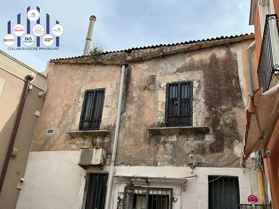 Immagine 2 di Appartamento in vendita  in Via Gargallo a Siracusa