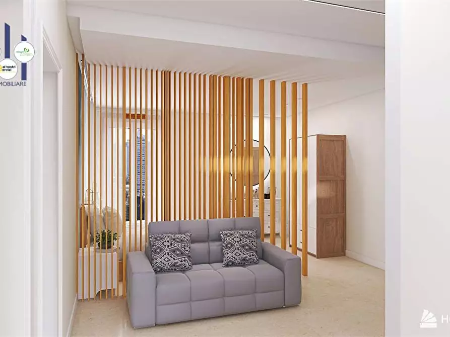 Immagine 2 di Appartamento in vendita  in VIA PASUBIO 96A a Siracusa