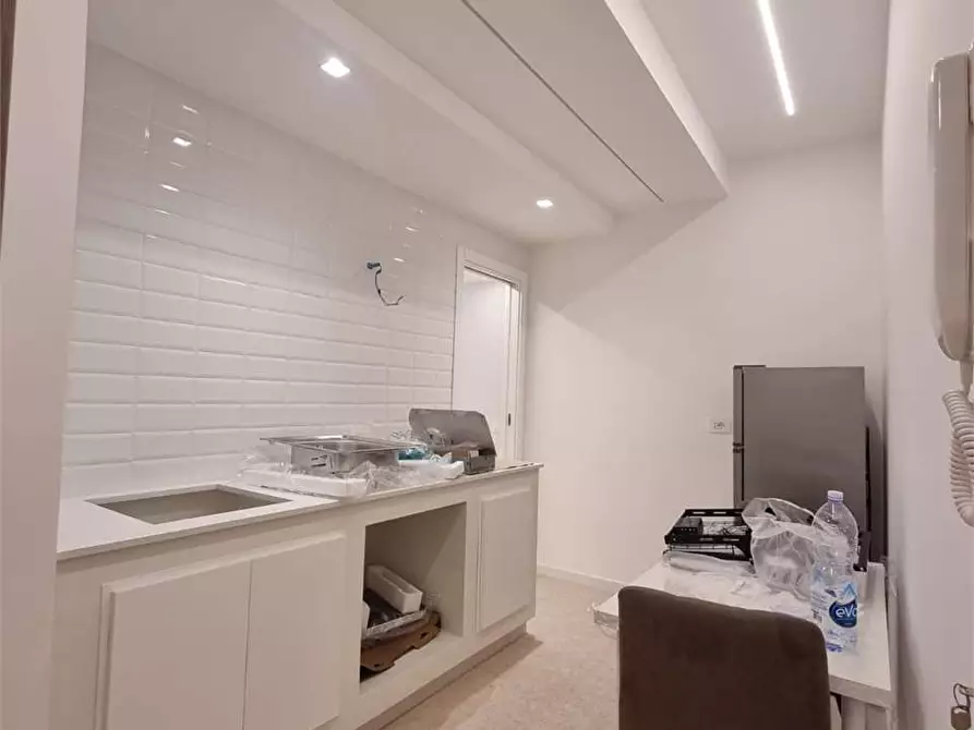 Immagine 11 di Appartamento in vendita  in VIA PASUBIO 96A a Siracusa