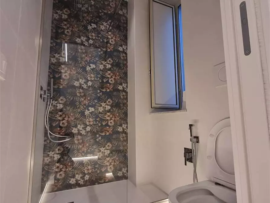 Immagine 14 di Appartamento in vendita  in VIA PASUBIO 96A a Siracusa