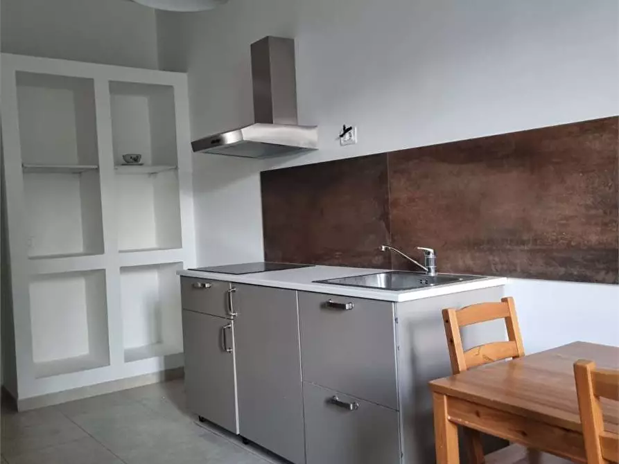 Immagine 11 di Trilocale in vendita  in VIA SOCRATE  a Siracusa