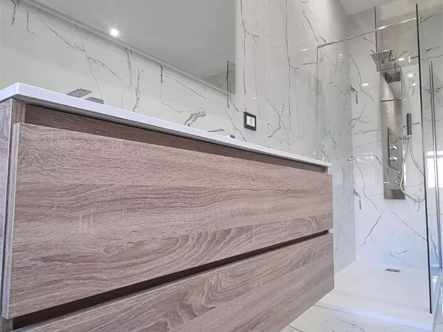 Immagine 6 di Appartamento in vendita  in PIAZZA DELLA REPUBBLICA a Siracusa