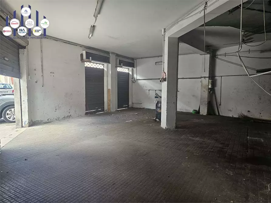 Immagine 10 di Negozio in vendita  in BORGATA a Siracusa