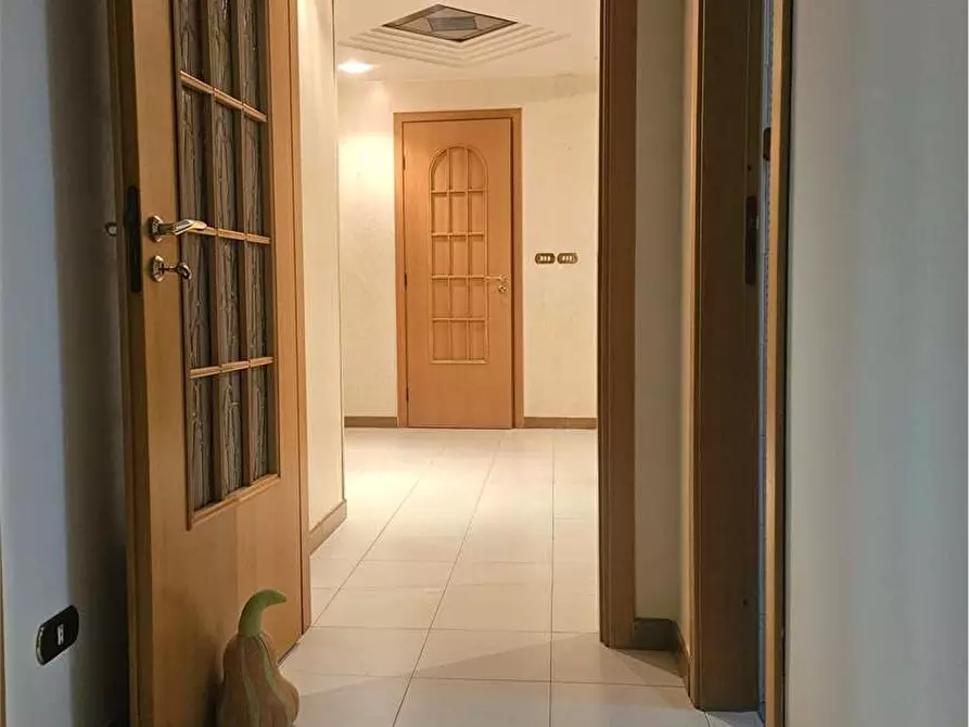 Immagine 8 di Trilocale in vendita  in VIA OLIVERI a Siracusa