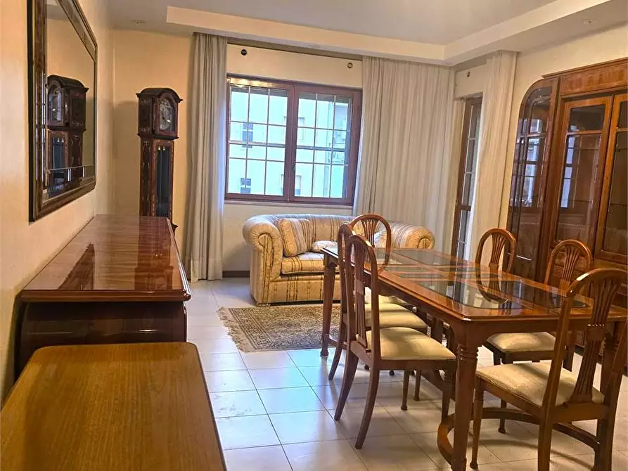 Immagine 10 di Trilocale in vendita  in VIA OLIVERI a Siracusa