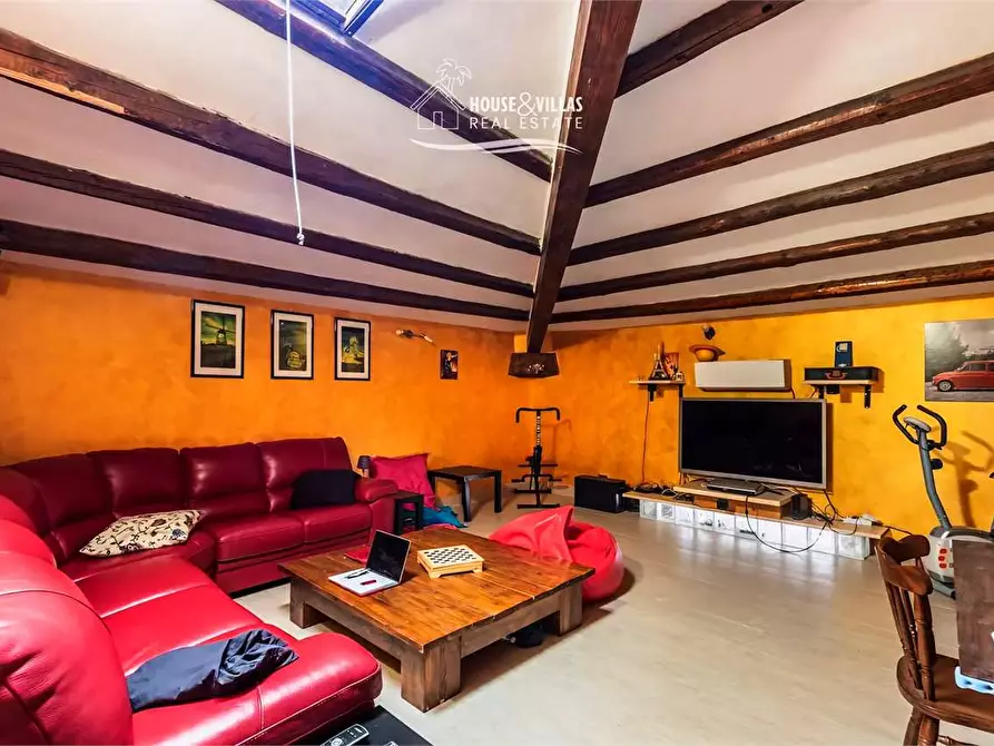 Immagine 13 di Appartamento in vendita  in Via Giuseppe Garibaldi a Noto