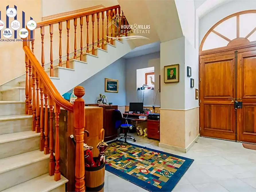 Immagine 3 di Appartamento in vendita  in Via Giuseppe Garibaldi a Noto