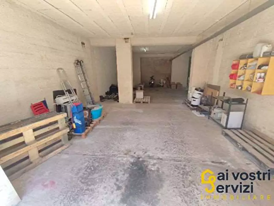 Immagine 1 di Garage in affitto  in Via Augusta a Siracusa