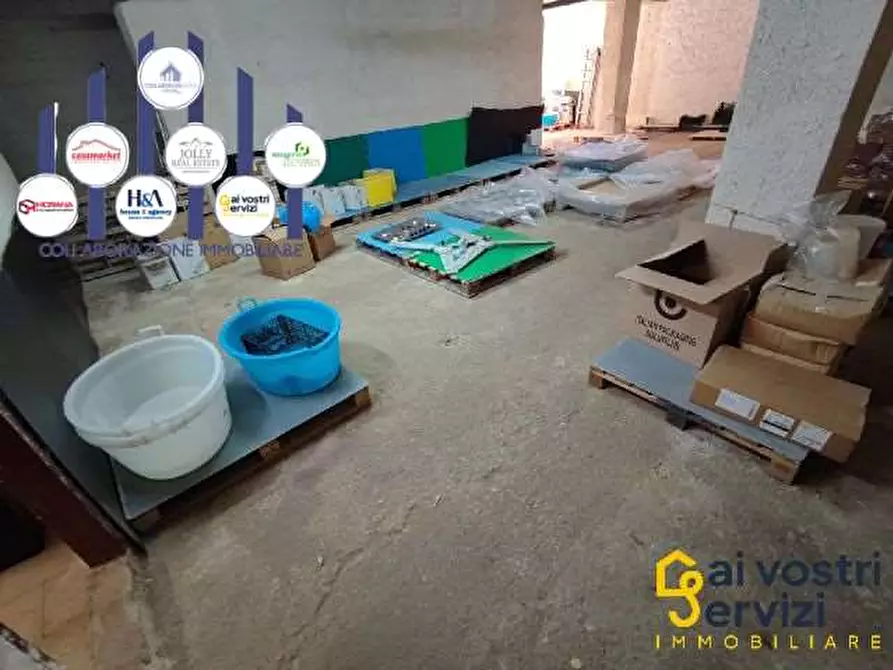 Immagine 4 di Garage in affitto  in Via Augusta a Siracusa