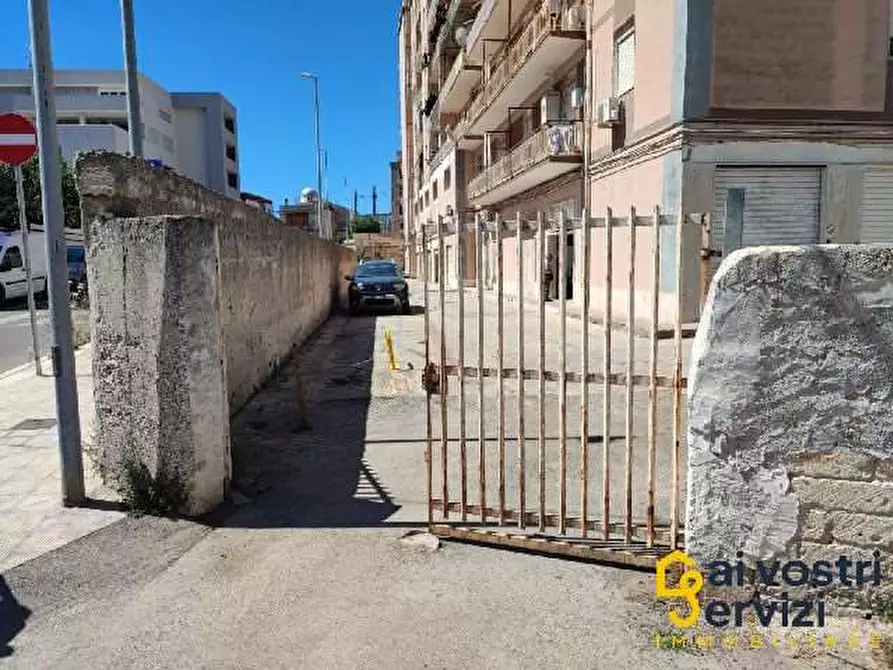 Immagine 10 di Garage in affitto  in Via Augusta a Siracusa