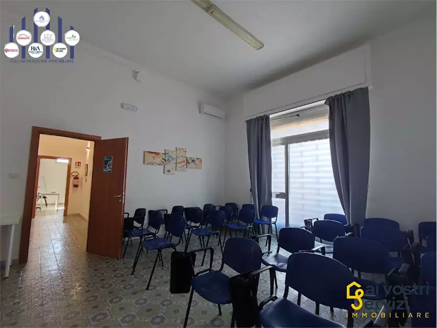 Immagine 15 di Ufficio in affitto  in Via Augusta a Siracusa
