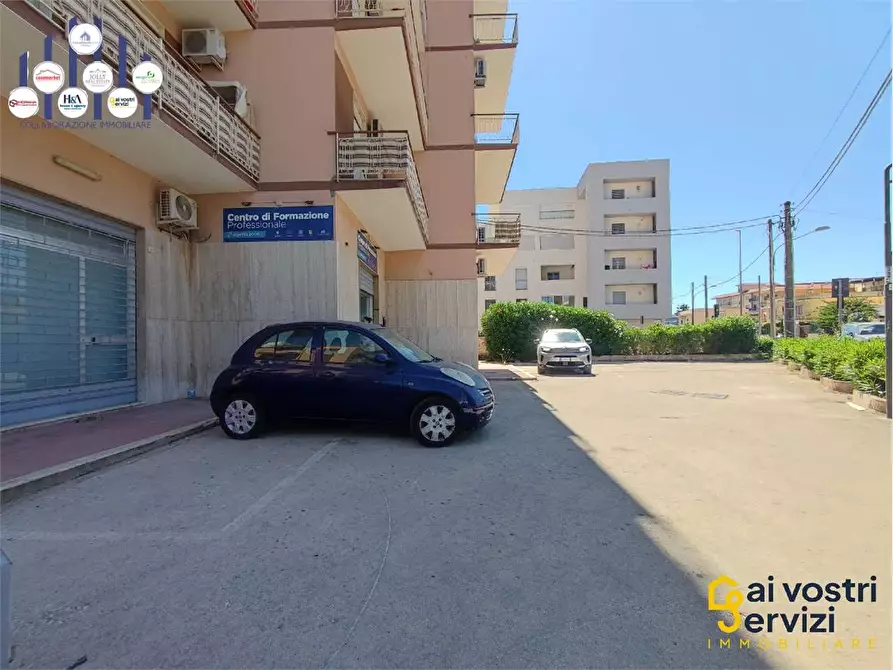 Immagine 18 di Ufficio in affitto  in Via Augusta a Siracusa