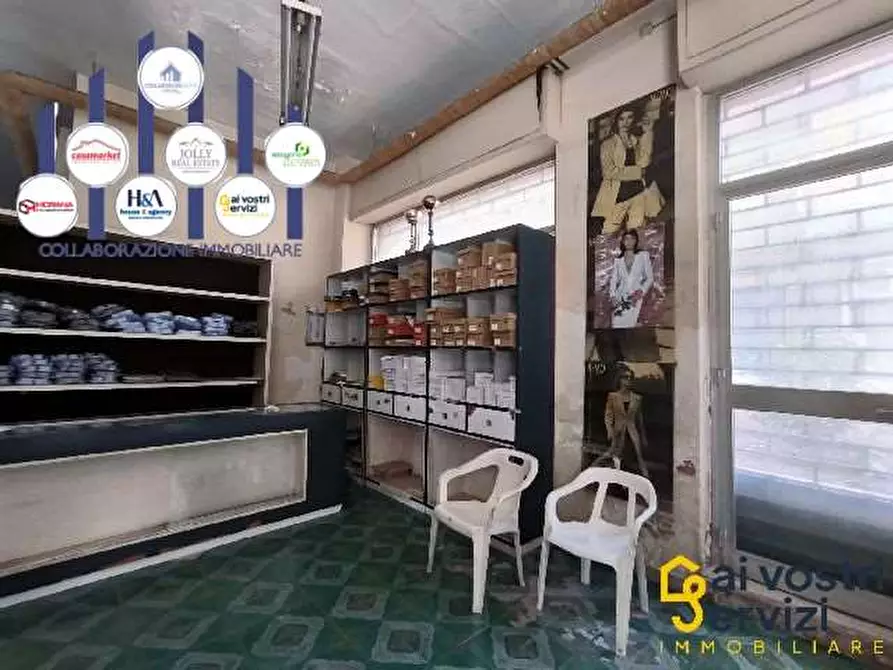Immagine 2 di Negozio in vendita  in Viale Tica a Siracusa