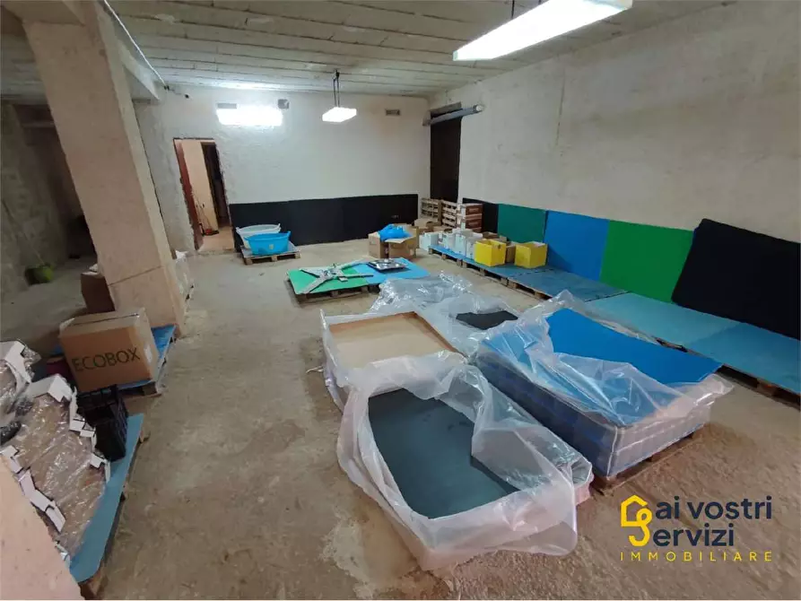 Immagine 3 di Garage in vendita  in Via Augusta a Siracusa