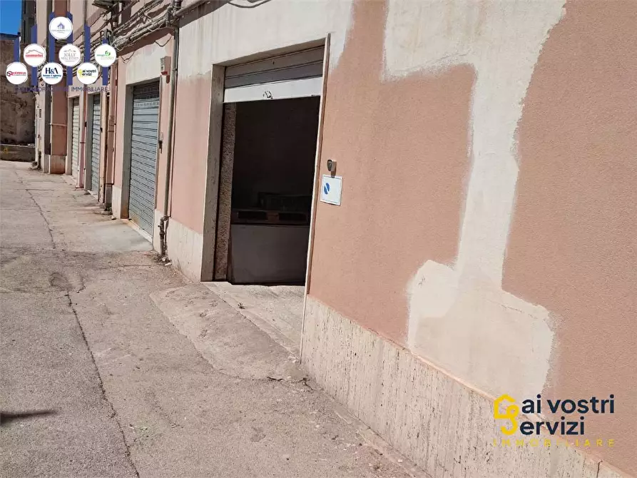 Immagine 9 di Garage in vendita  in Via Augusta a Siracusa