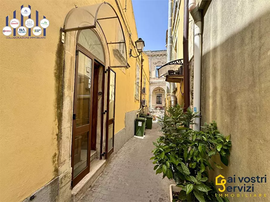Immagine 9 di Quadrilocale in vendita  in via Padre Girolamo a Palazzolo Acreide