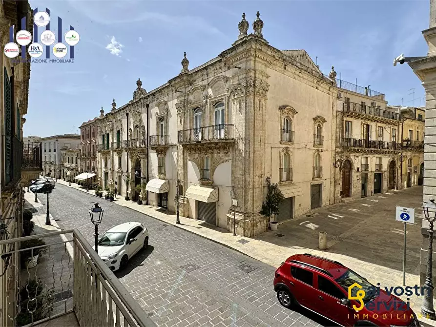 Immagine 12 di Quadrilocale in vendita  in via Padre Girolamo a Palazzolo Acreide