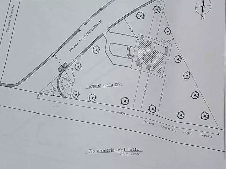 Immagine 1 di Villa in vendita  in Belvedere a Siracusa