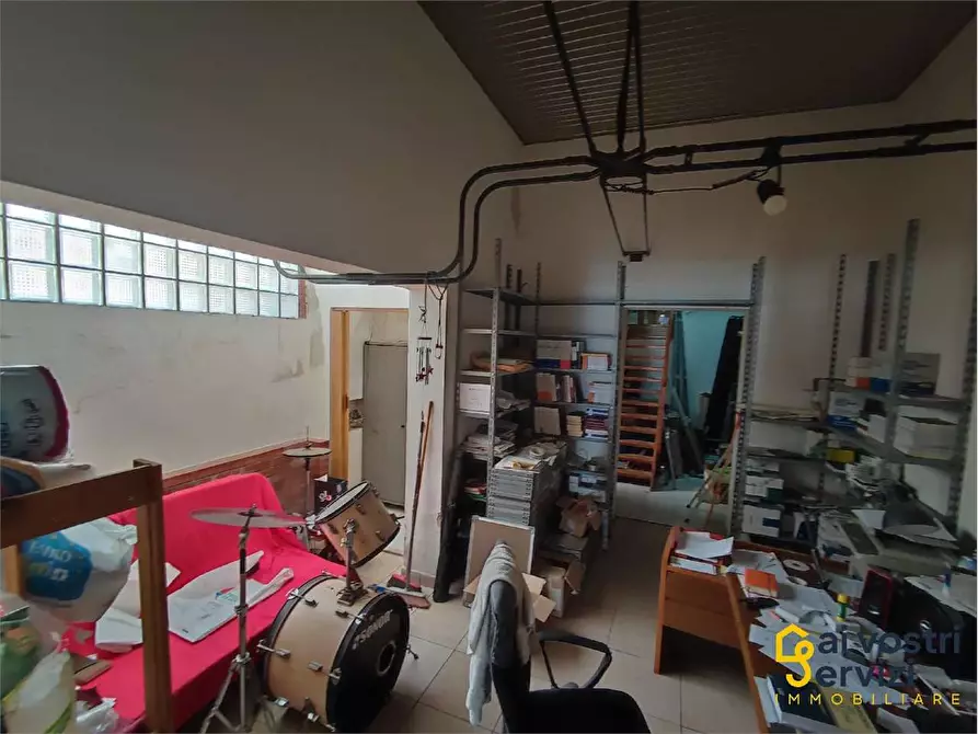 Immagine 7 di Negozio in vendita  in Via Ierone I L'Etneo a Siracusa