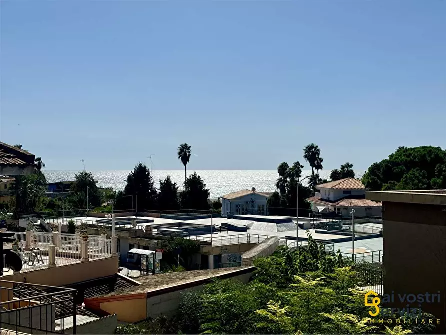 Immagine 1 di Villa in vendita  in VIA DELLE MUSE a Siracusa