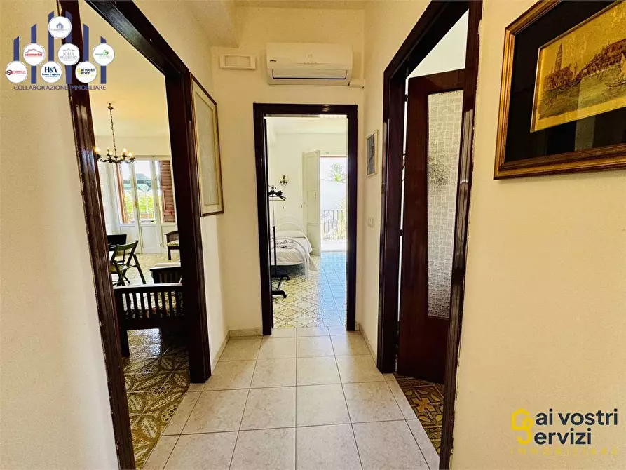 Immagine 10 di Villa in vendita  in VIA DELLE MUSE a Siracusa