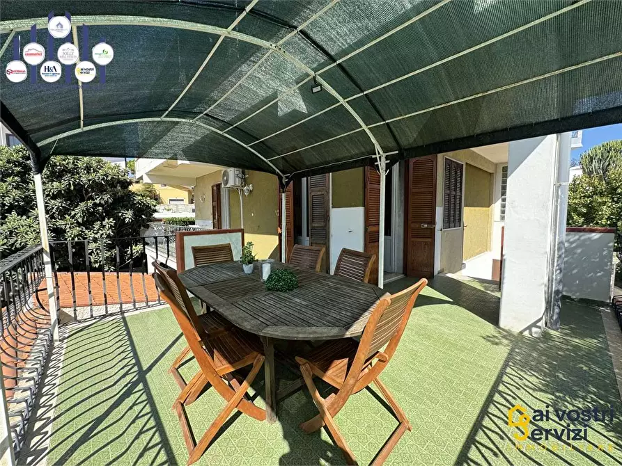 Immagine 22 di Villa in vendita  in VIA DELLE MUSE a Siracusa