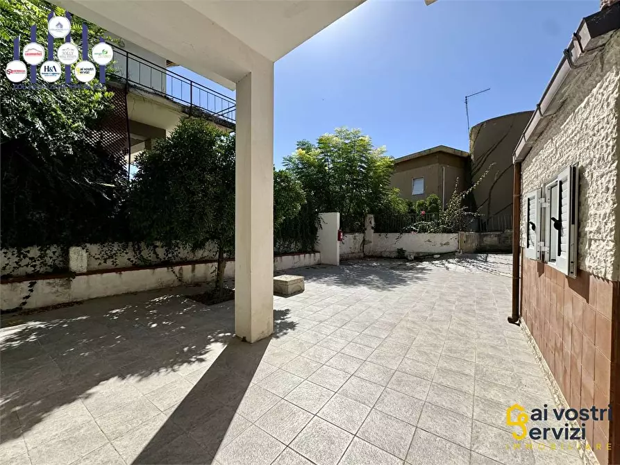 Immagine 44 di Villa in vendita  in VIA DELLE MUSE a Siracusa