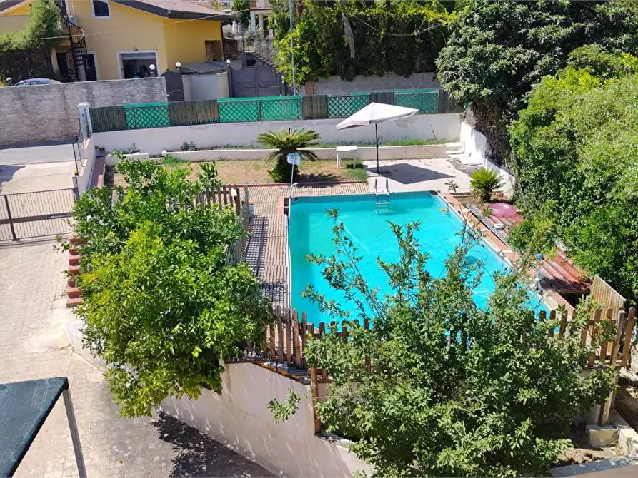 Immagine 3 di Villa in vendita  in VIA DELLE MUSE a Siracusa