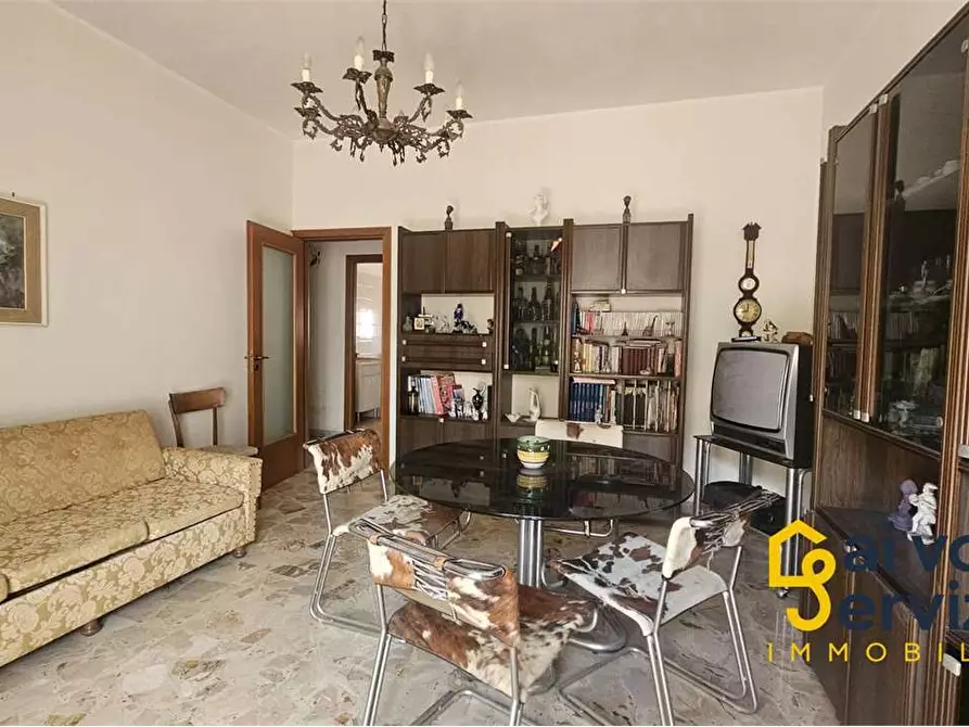 Immagine 4 di Quadrilocale in vendita  in VIA F. GUARDI a Siracusa