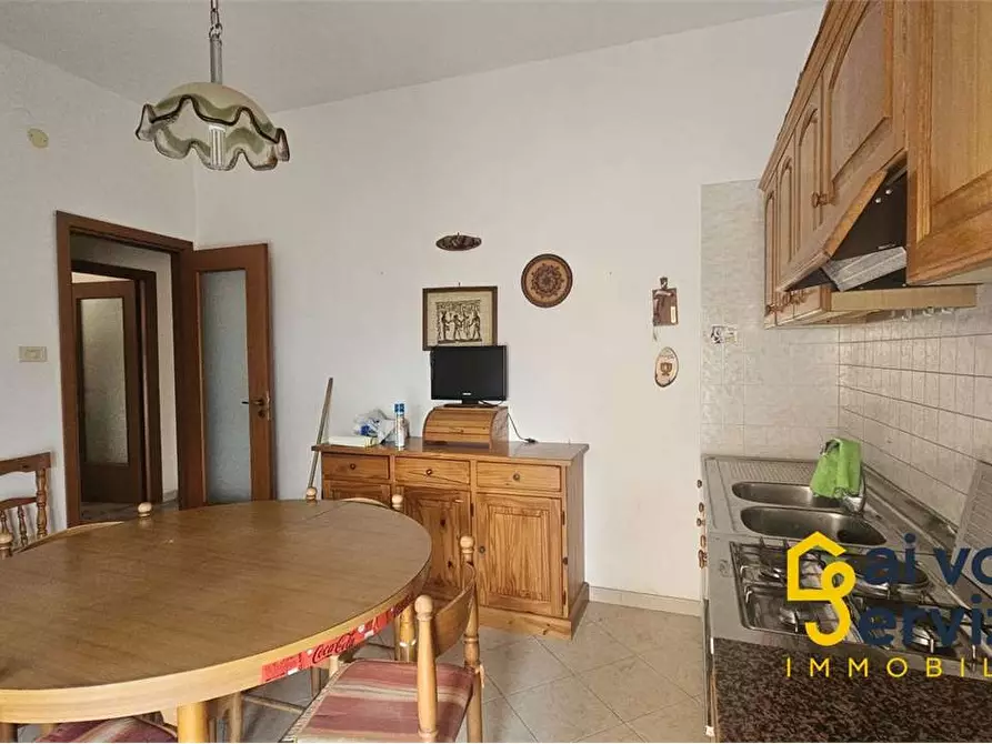 Immagine 10 di Quadrilocale in vendita  in VIA F. GUARDI a Siracusa