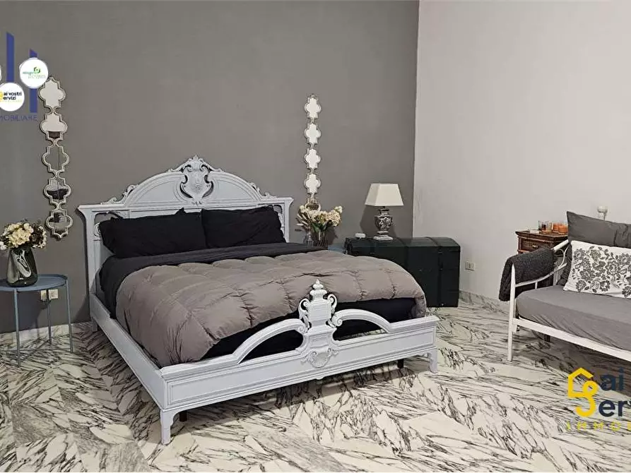 Immagine 7 di Trilocale in vendita  in VIA EVENETO a Siracusa