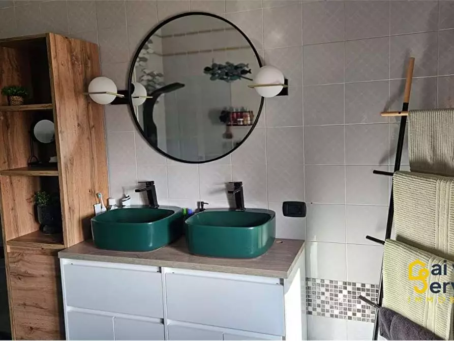 Immagine 13 di Trilocale in vendita  in VIA EVENETO a Siracusa