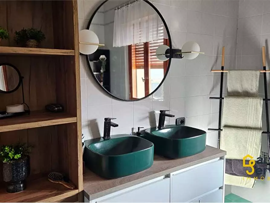 Immagine 14 di Trilocale in vendita  in VIA EVENETO a Siracusa