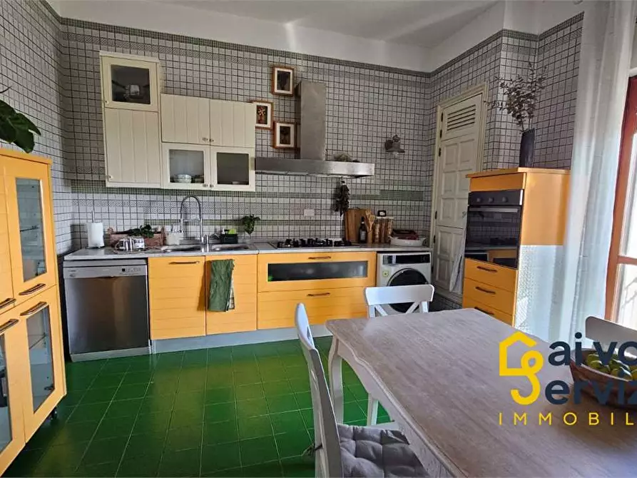 Immagine 9 di Trilocale in vendita  in VIA EVENETO a Siracusa