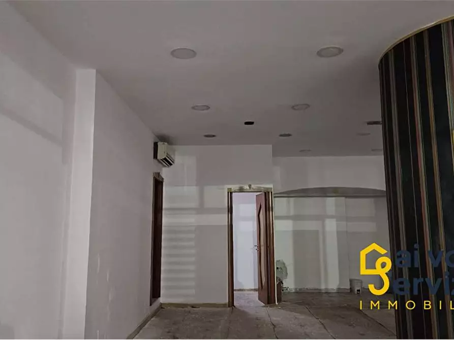 Immagine 6 di Negozio in vendita  in VIA COSTANZA BRUNO a Siracusa